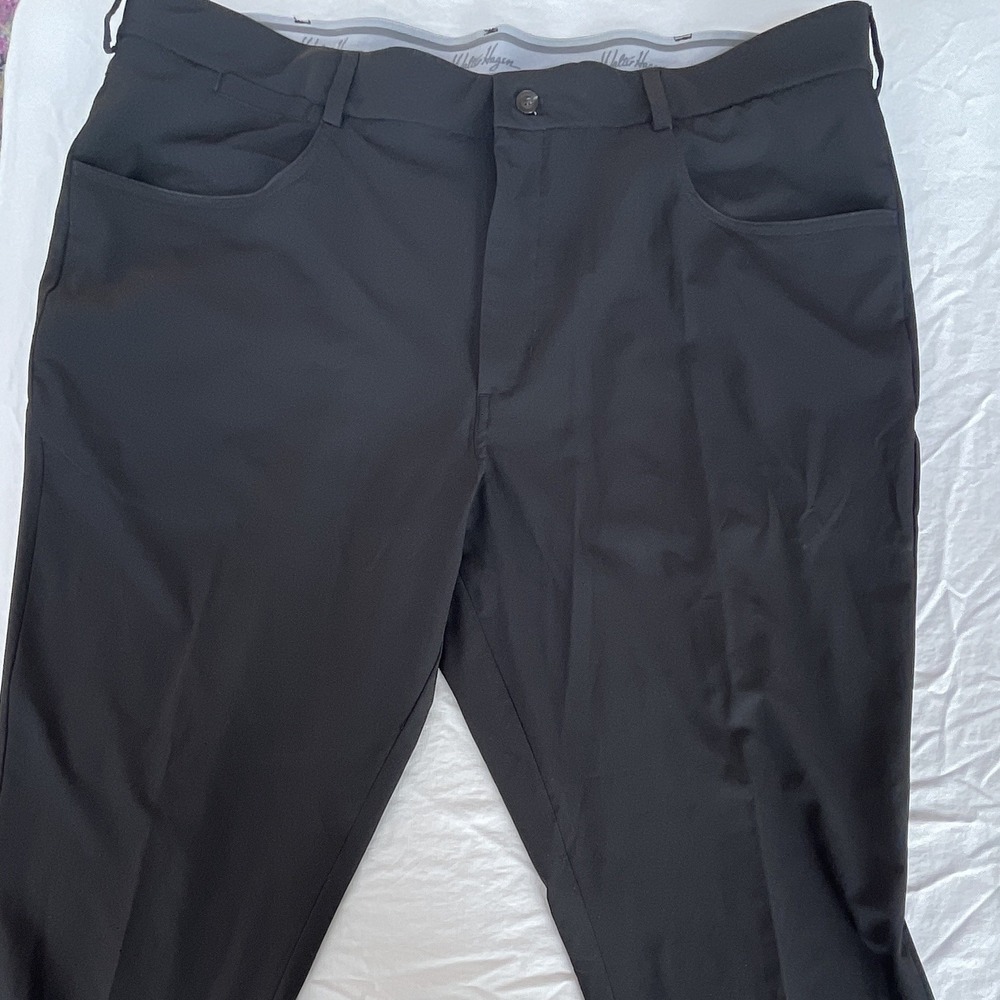 Walter Hagen Performance II Slim Fit Golf Pants Black 40x30 Men's Khakis
